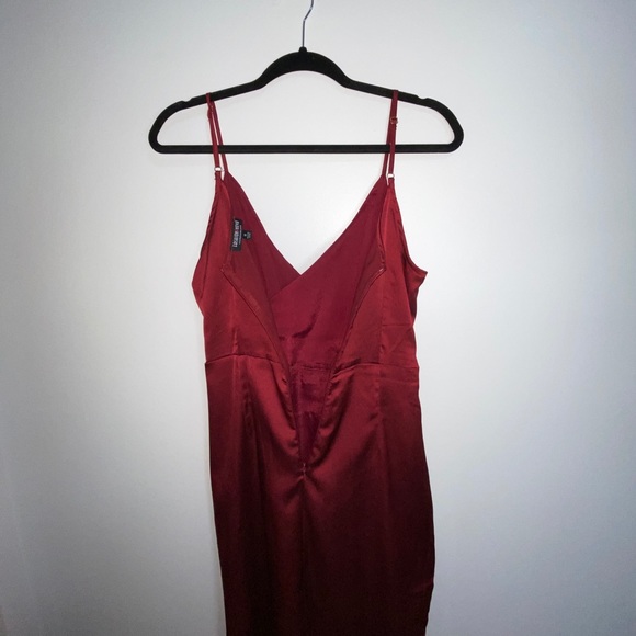BURGUNDY SATIN HIGH LOW DRESS - Picture 9 of 11
